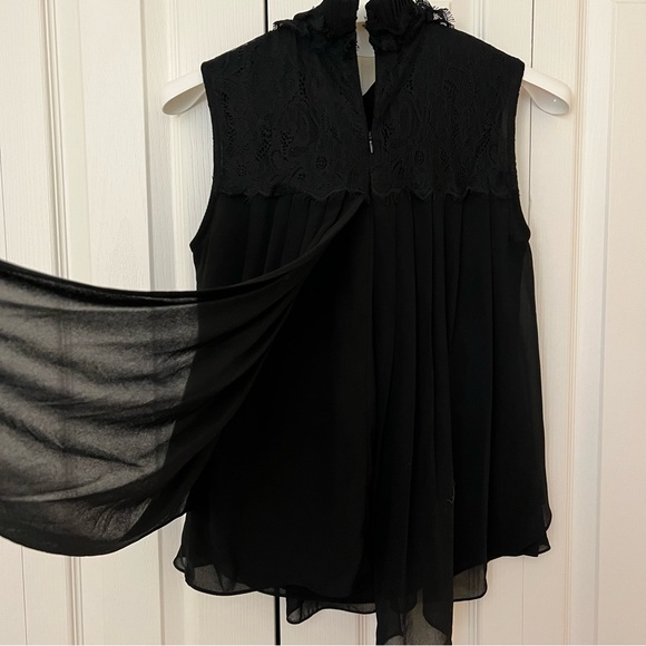 Women sleeveless shirt - Picture 5 of 10